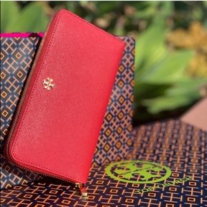 Tory Burch Emerson Zip Around Leather Wallet
